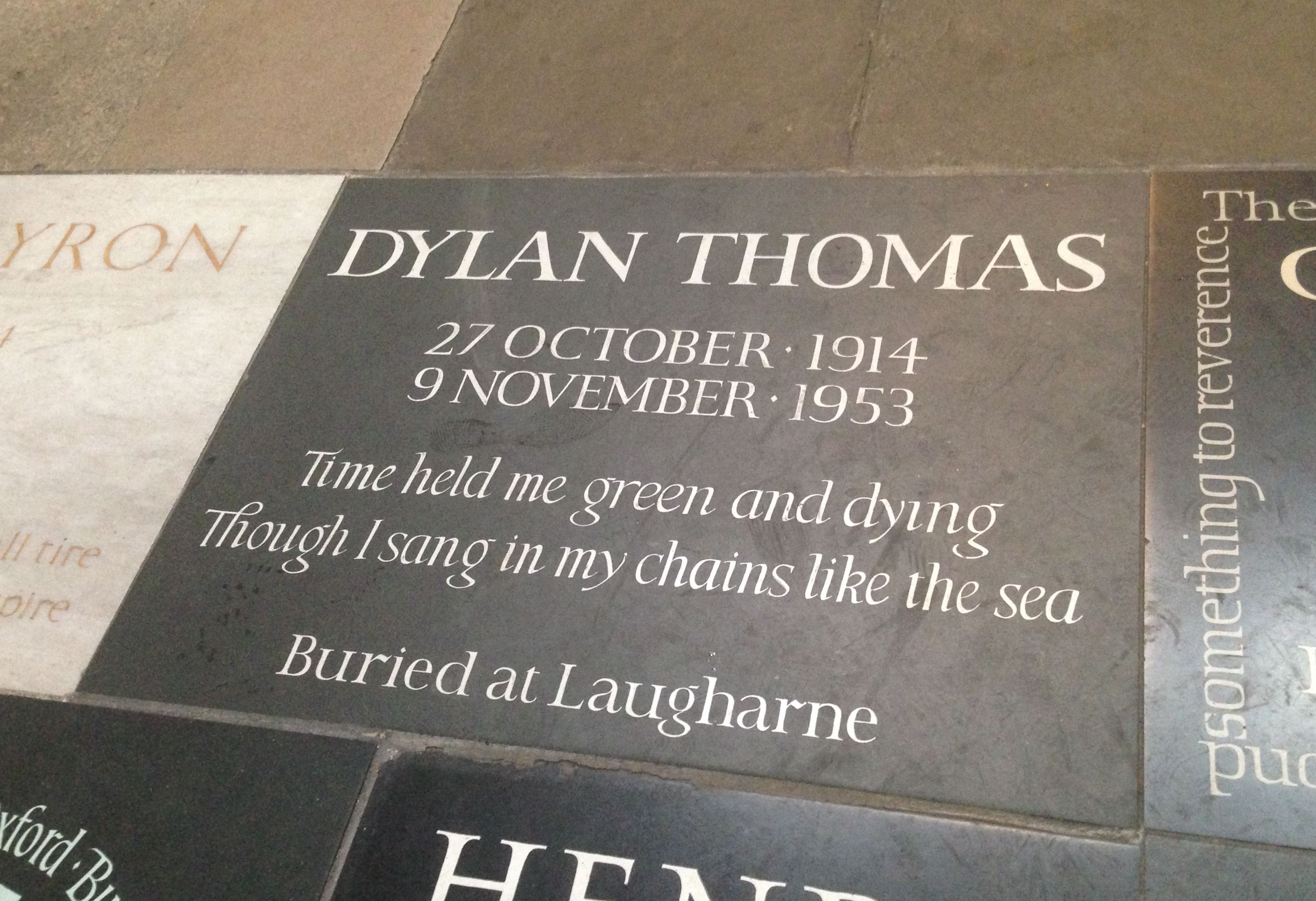 Dylan_Thomas_Poets_Corner_Westminster_Abbey,